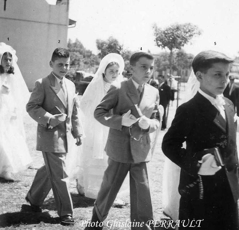 communion1958-2.JPG